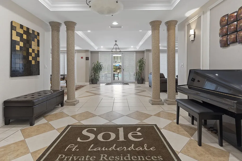 533 NE 3rd Avenue Fort Lauderdale FL 33301