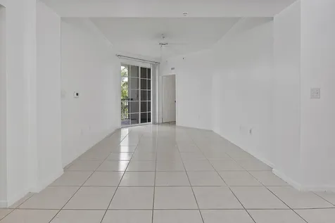 533 NE 3rd Avenue Fort Lauderdale FL 33301