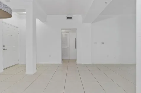533 NE 3rd Avenue Fort Lauderdale FL 33301