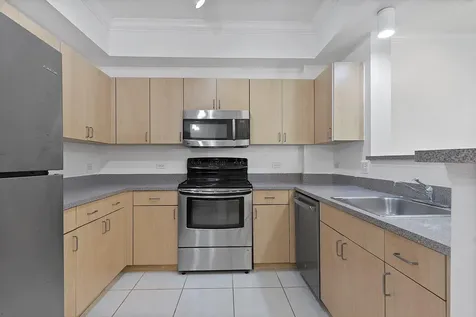 533 NE 3rd Avenue Fort Lauderdale FL 33301