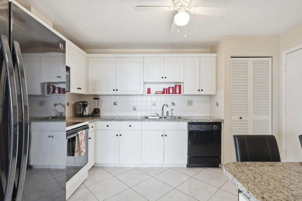 1601 S Ocean Drive Hollywood FL 33019