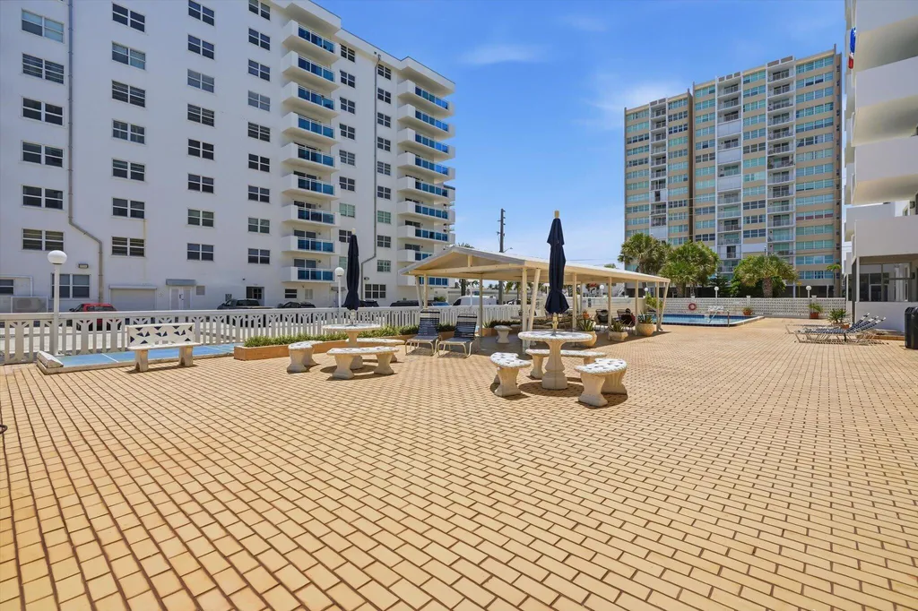 1601 S Ocean Drive Hollywood FL 33019