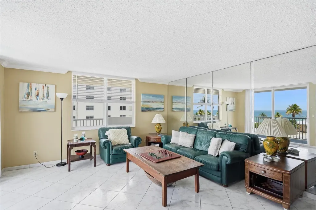1601 S Ocean Drive Hollywood FL 33019
