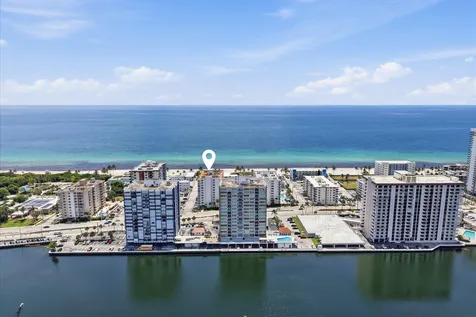 1601 S Ocean Drive Hollywood FL 33019