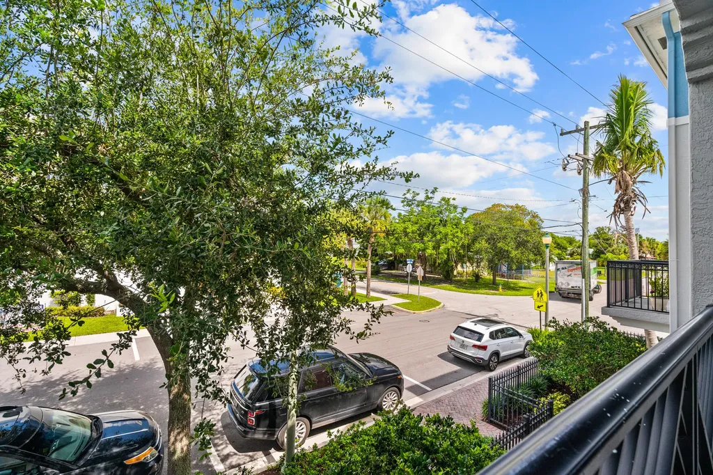 75 NW 4th Avenue Delray Beach FL 33444