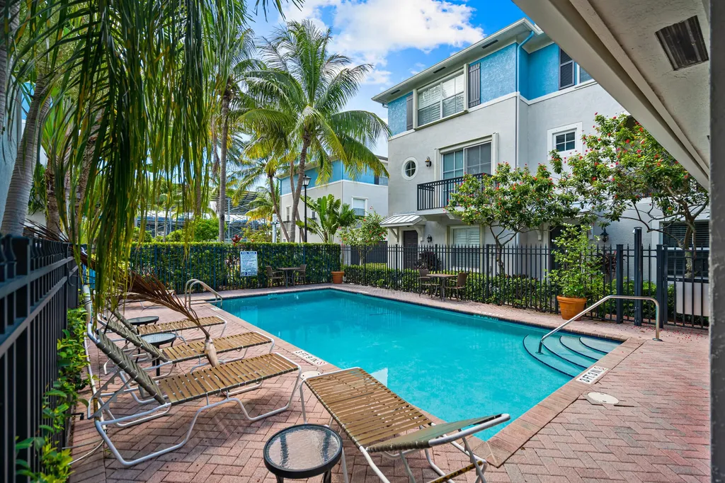 75 NW 4th Avenue Delray Beach FL 33444