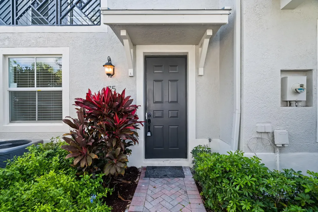 75 NW 4th Avenue Delray Beach FL 33444