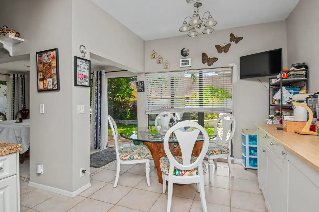 7678 Solimar Circle Boca Raton FL 33433