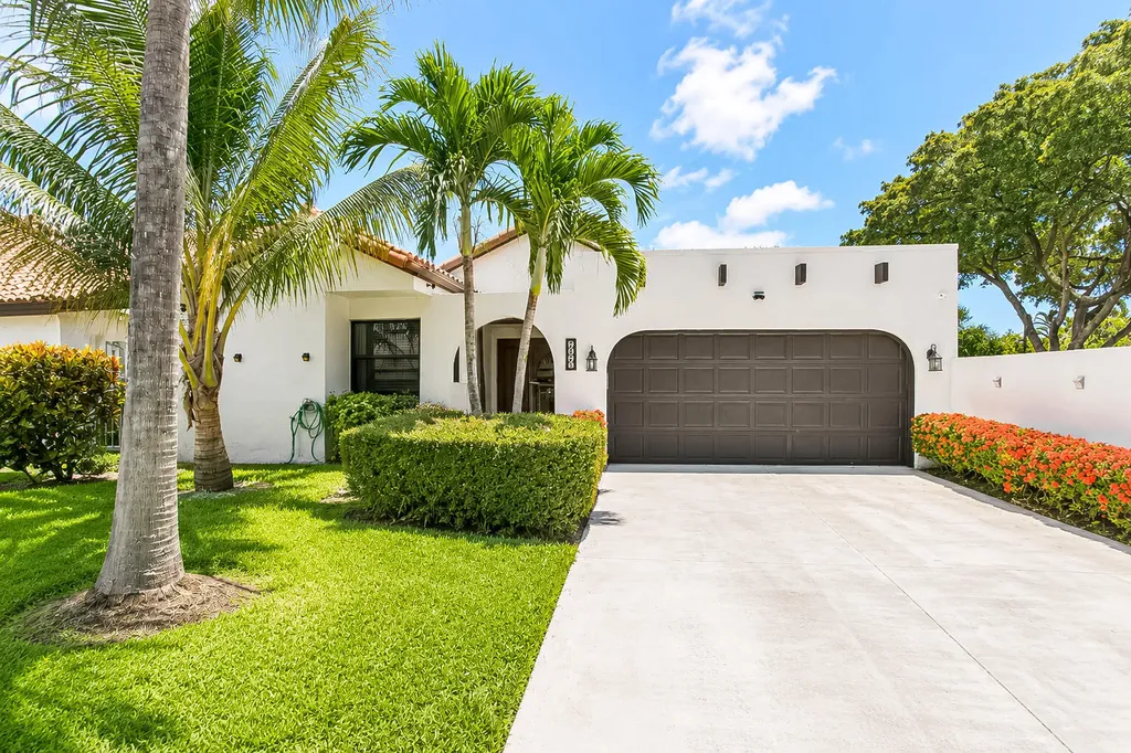 7678 Solimar Circle Boca Raton FL 33433