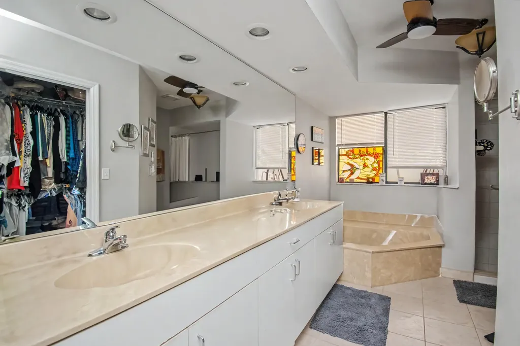 7678 Solimar Circle Boca Raton FL 33433