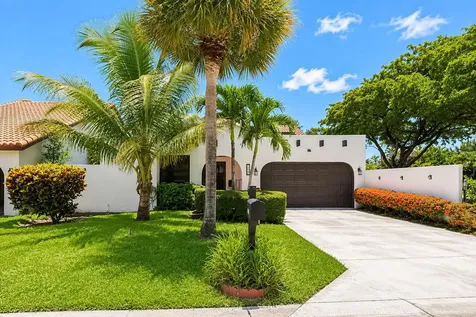 7678 Solimar Circle Boca Raton FL 33433