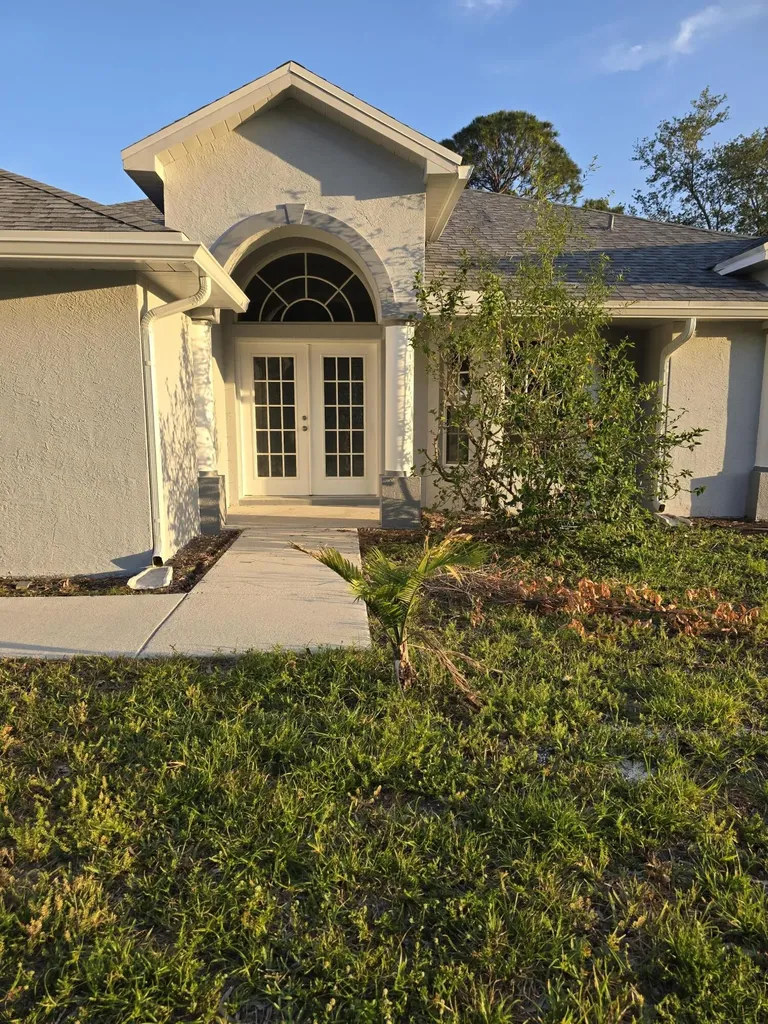 502 SW Souris Avenue Port St Lucie FL 34953