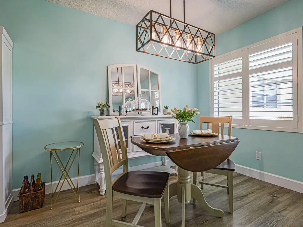 28 Vista Gardens Trail Vero Beach FL 32962
