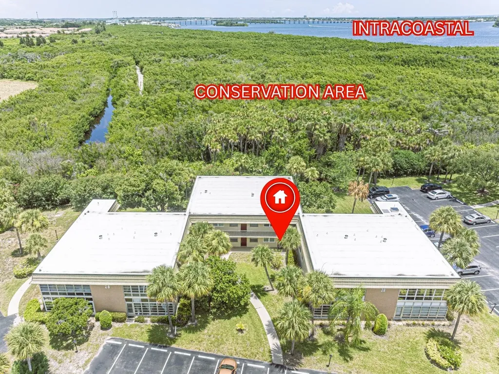 28 Vista Gardens Trail Vero Beach FL 32962
