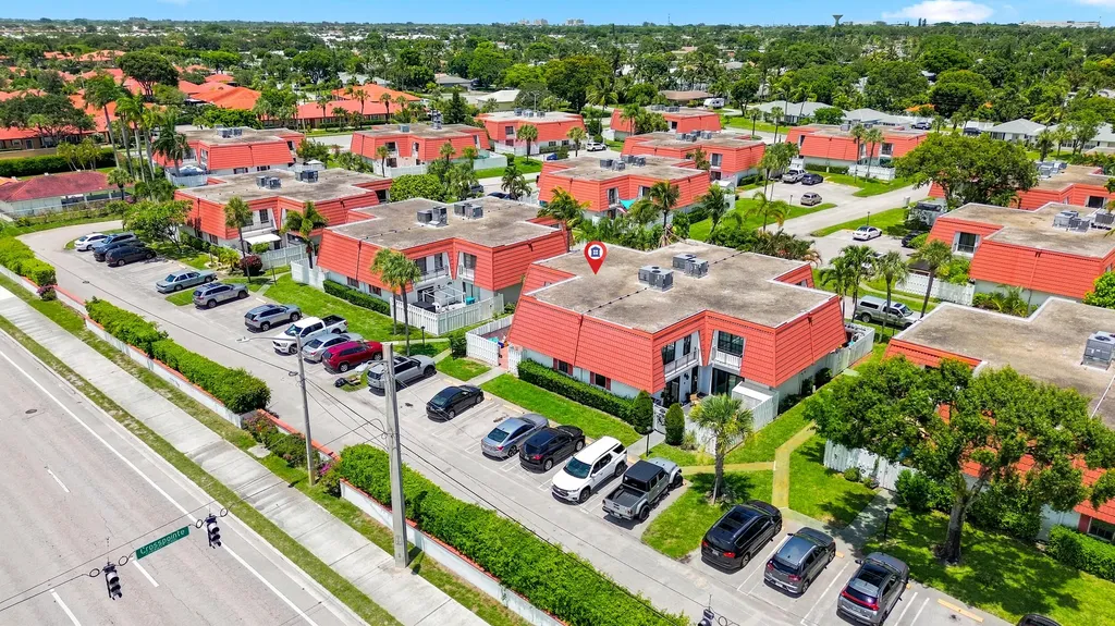 2716 Yale Lane Boynton Beach FL 33426