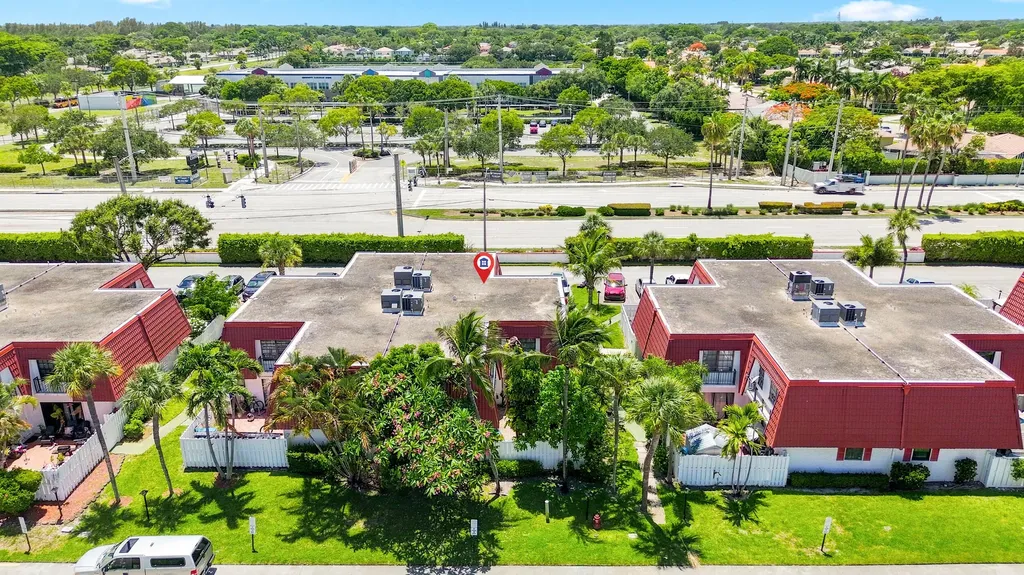 2716 Yale Lane Boynton Beach FL 33426