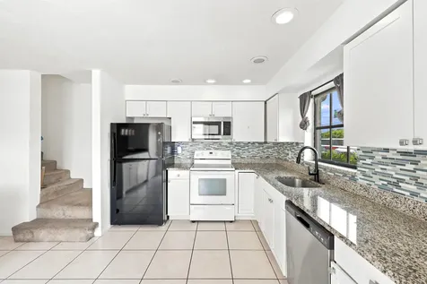 2716 Yale Lane Boynton Beach FL 33426