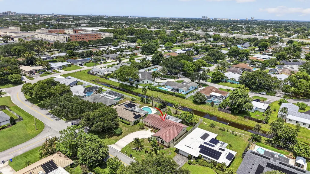 9860 Honeysuckle Avenue Palm Beach Gardens FL 33410