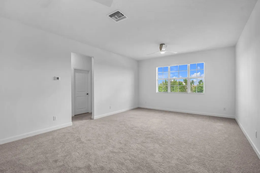 19270 Rolling Acres Road The Acreage FL 33470