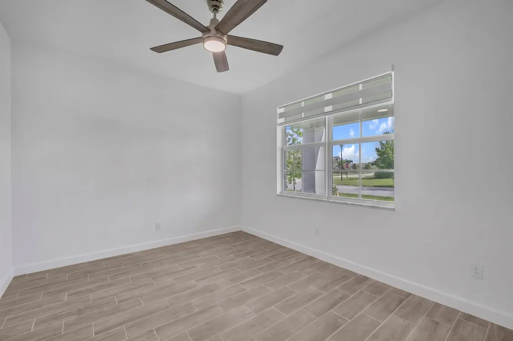 19270 Rolling Acres Road The Acreage FL 33470