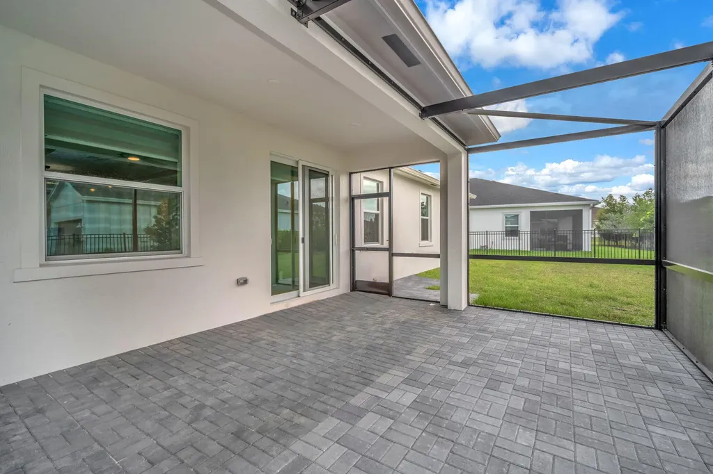 19270 Rolling Acres Road The Acreage FL 33470