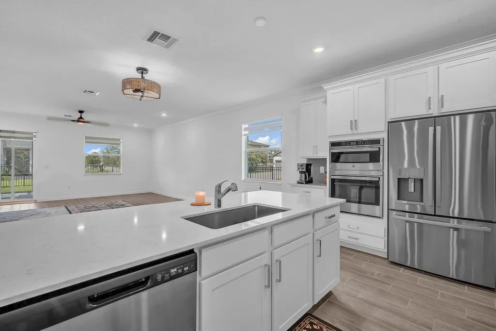 19270 Rolling Acres Road The Acreage FL 33470
