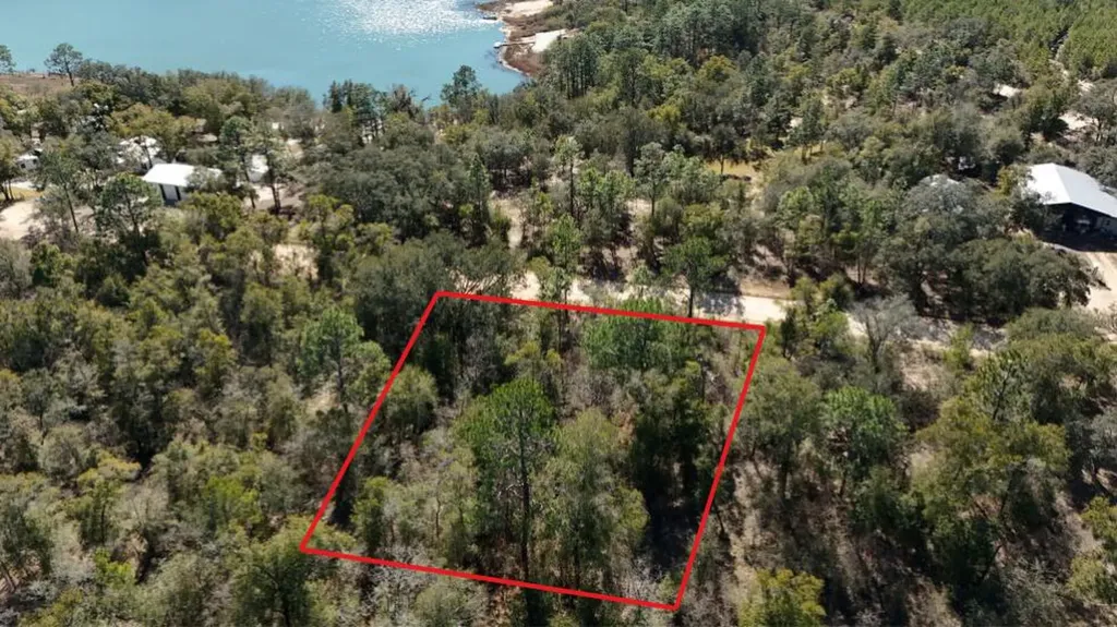 0 Stewart Lake Road Chipley FL 32428