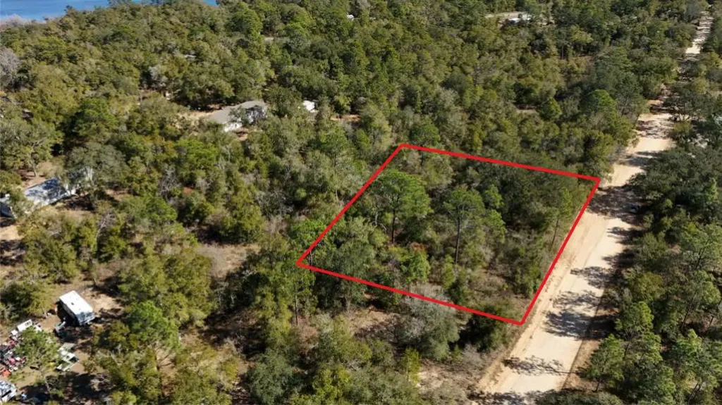 0 Stewart Lake Road Chipley FL 32428