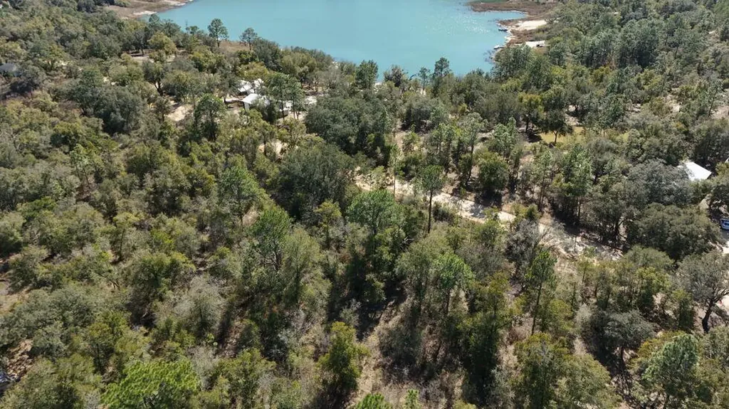 0 Stewart Lake Road Chipley FL 32428