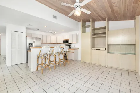 22 Selby Lane Palm Beach Gardens FL 33418