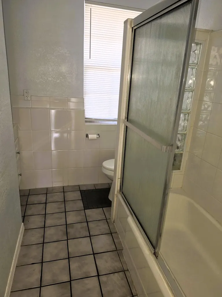 814 Poplar Drive Lake Park FL 33403
