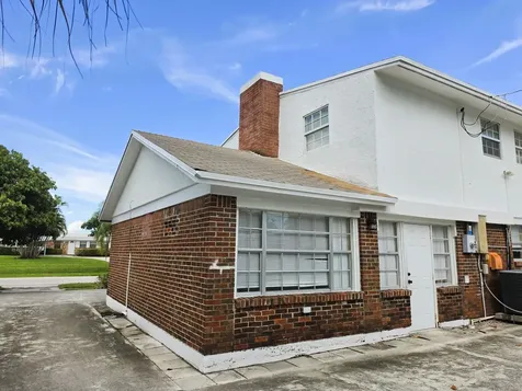 814 Poplar Drive Lake Park FL 33403