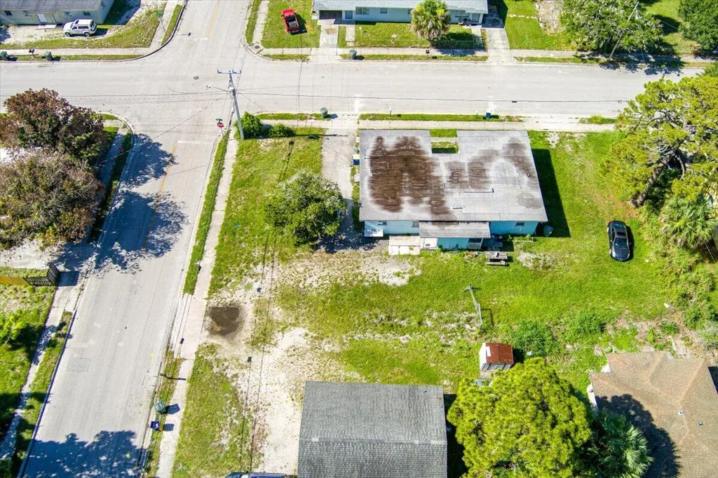 807 N 22nd N Street Fort Pierce FL 34950