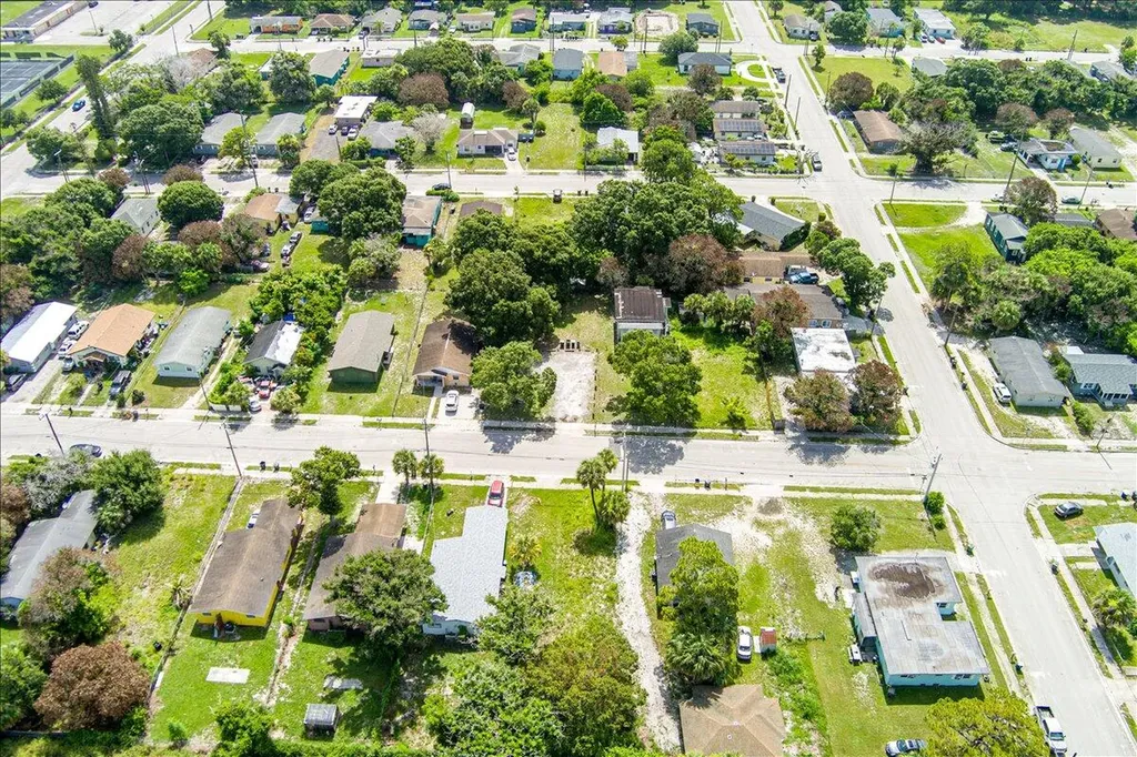 807 N 22nd N Street Fort Pierce FL 34950