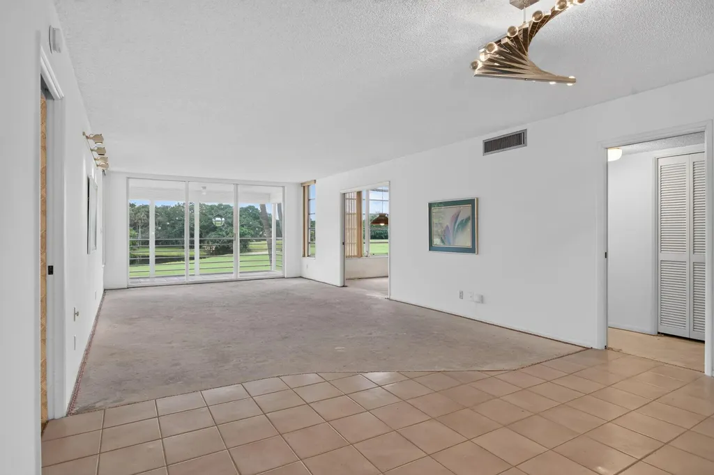 806 Cypress Grove Lane Pompano Beach FL 33069