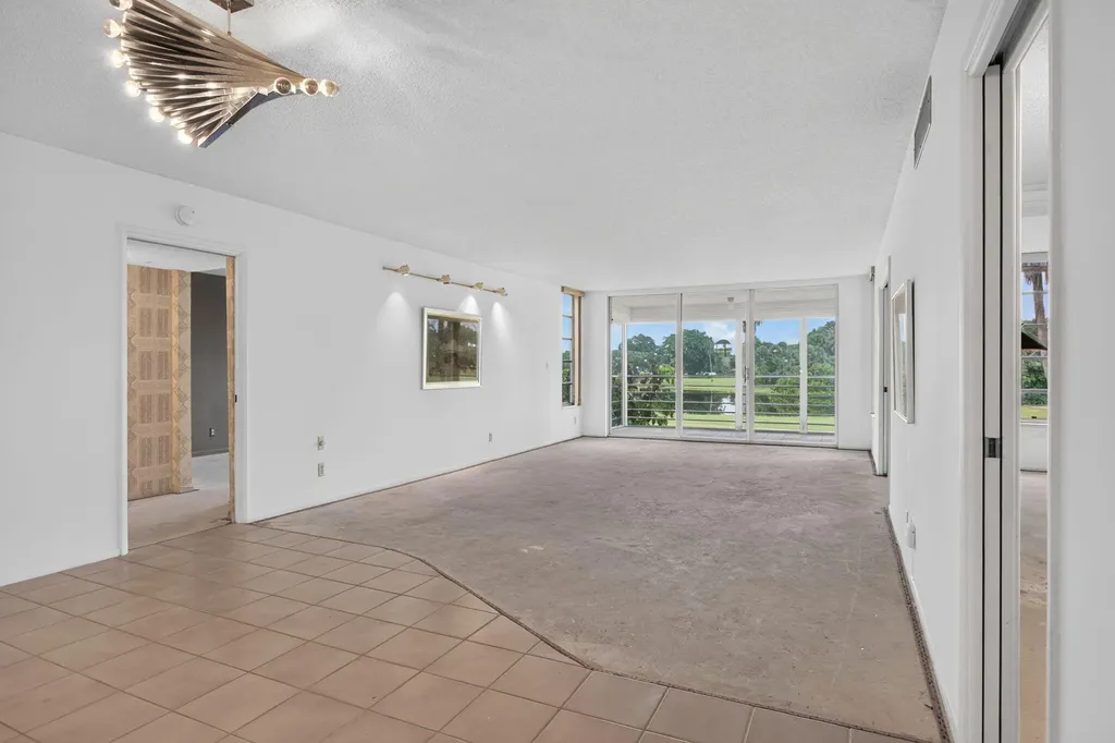 806 Cypress Grove Lane Pompano Beach FL 33069