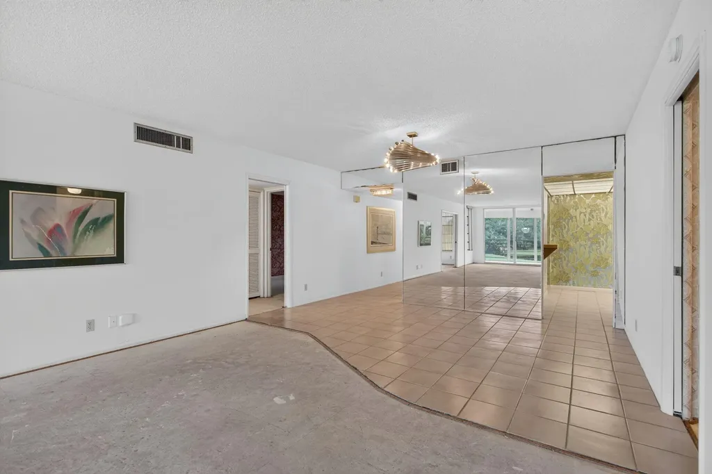 806 Cypress Grove Lane Pompano Beach FL 33069