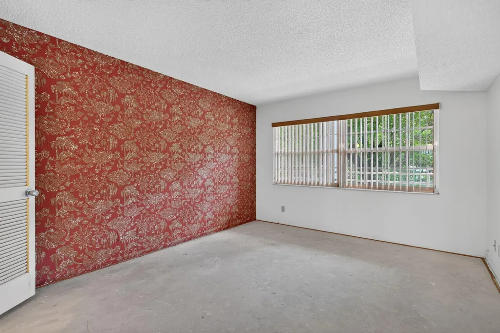 806 Cypress Grove Lane Pompano Beach FL 33069