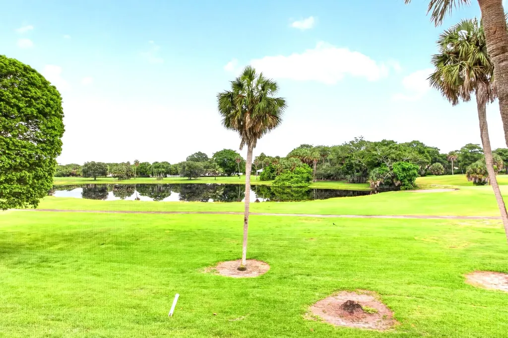 806 Cypress Grove Lane Pompano Beach FL 33069