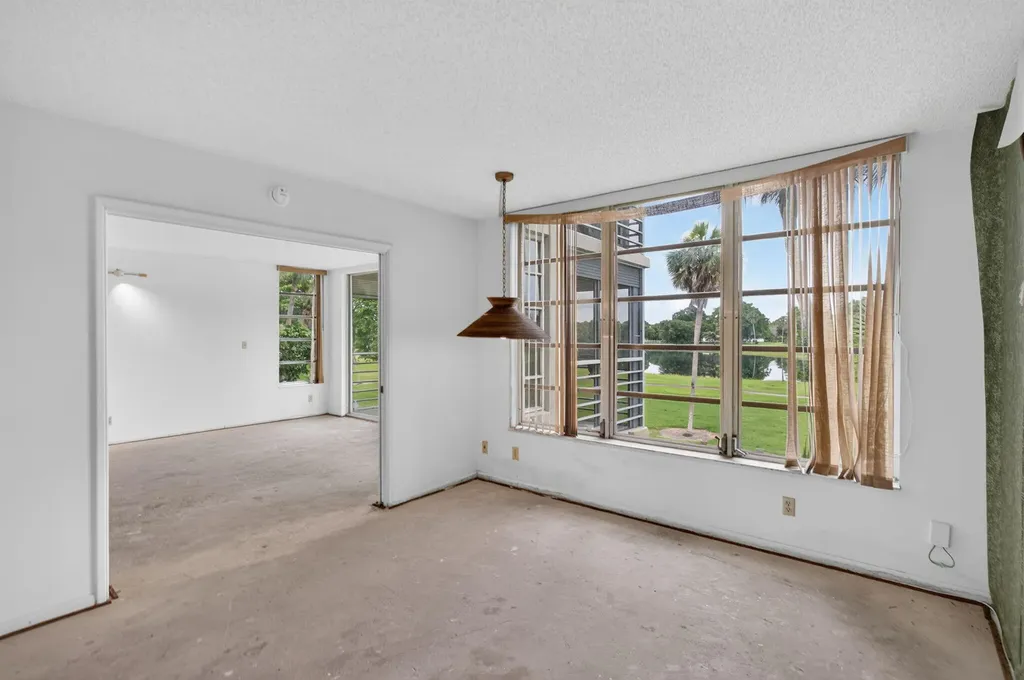 806 Cypress Grove Lane Pompano Beach FL 33069