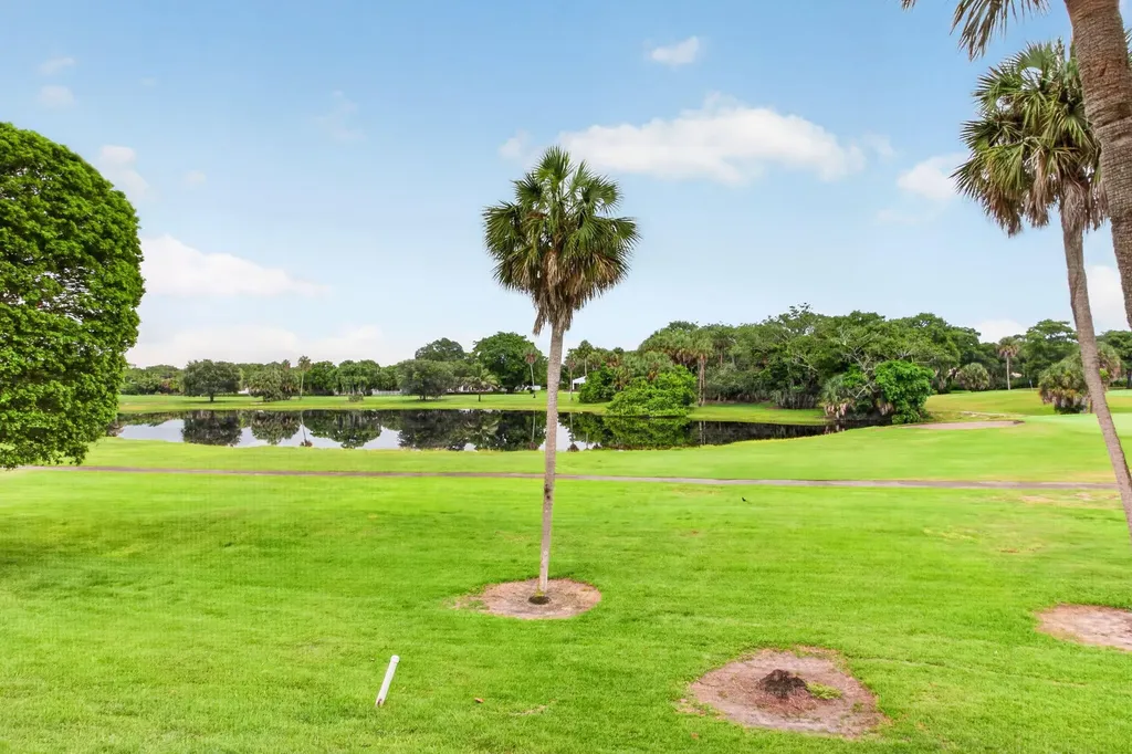 806 Cypress Grove Lane Pompano Beach FL 33069