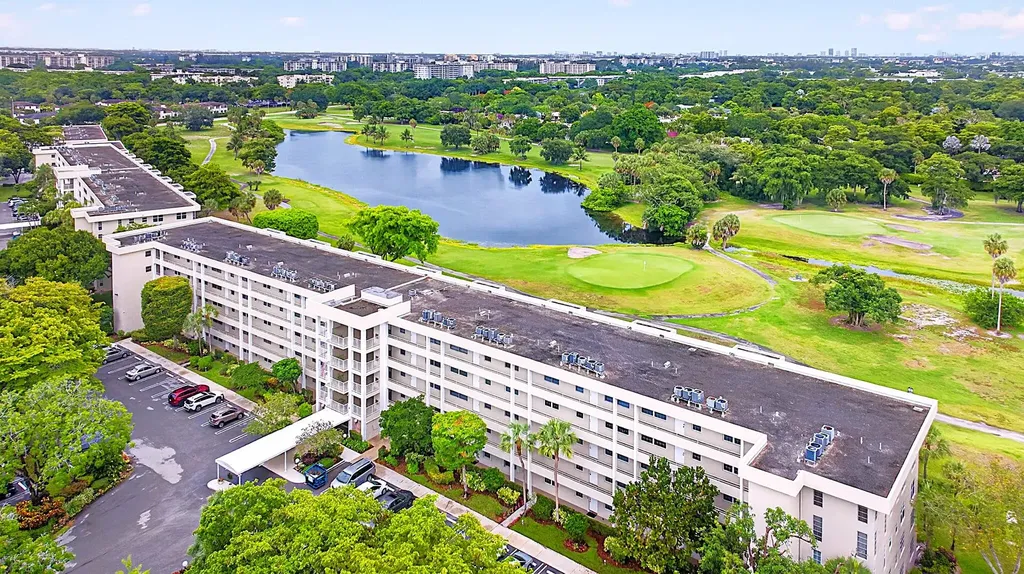 806 Cypress Grove Lane Pompano Beach FL 33069