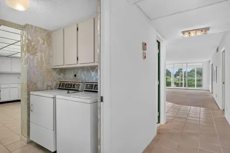 806 Cypress Grove Lane Pompano Beach FL 33069