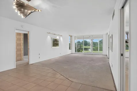 806 Cypress Grove Lane Pompano Beach FL 33069
