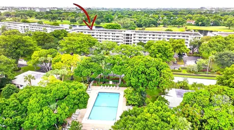 806 Cypress Grove Lane Pompano Beach FL 33069