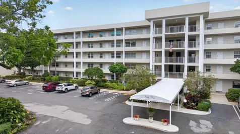 806 Cypress Grove Lane Pompano Beach FL 33069