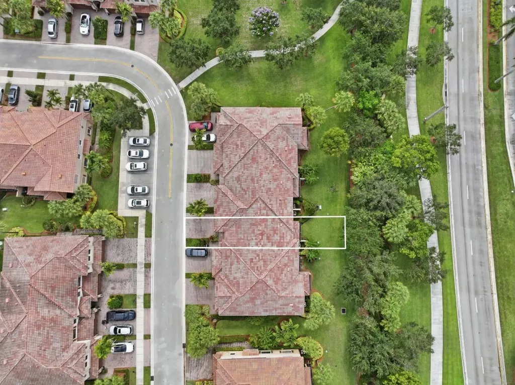 10822 NW 72nd Place Parkland FL 33076