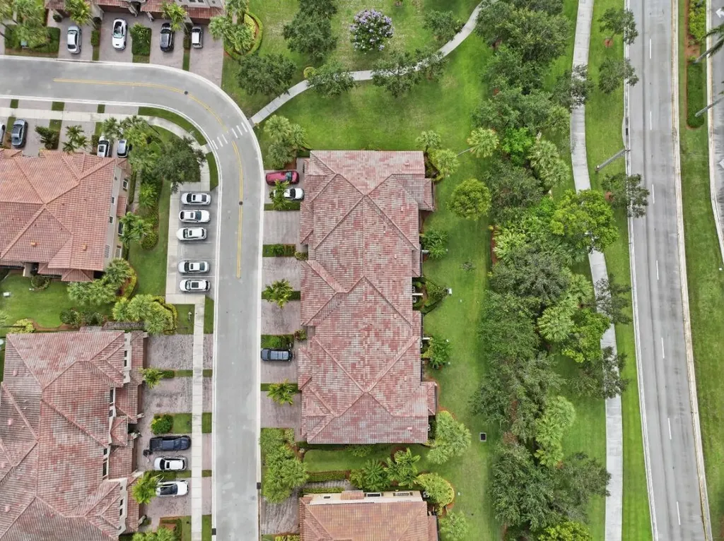 10822 NW 72nd Place Parkland FL 33076