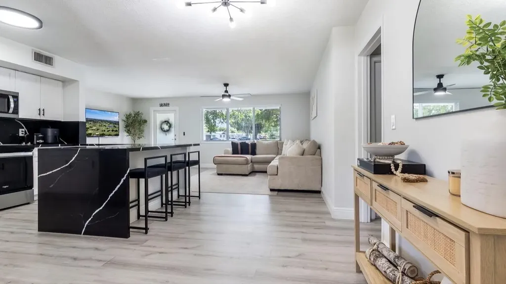 542 NW 47th Avenue Plantation FL 33317