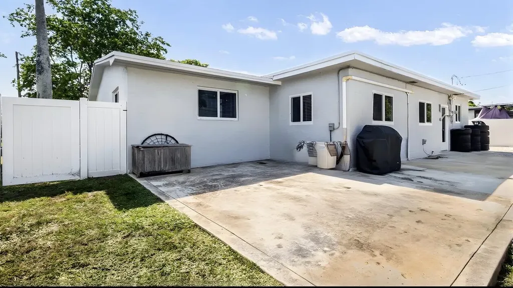 542 NW 47th Avenue Plantation FL 33317